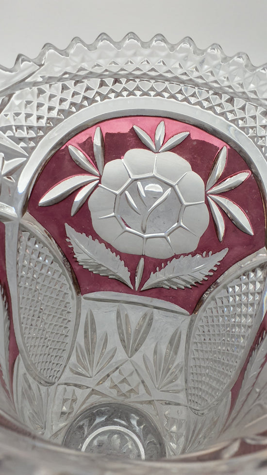 Blumen Vase aus Glas"Anna Hütte" Bleikristall-Blumenmotiv, rot