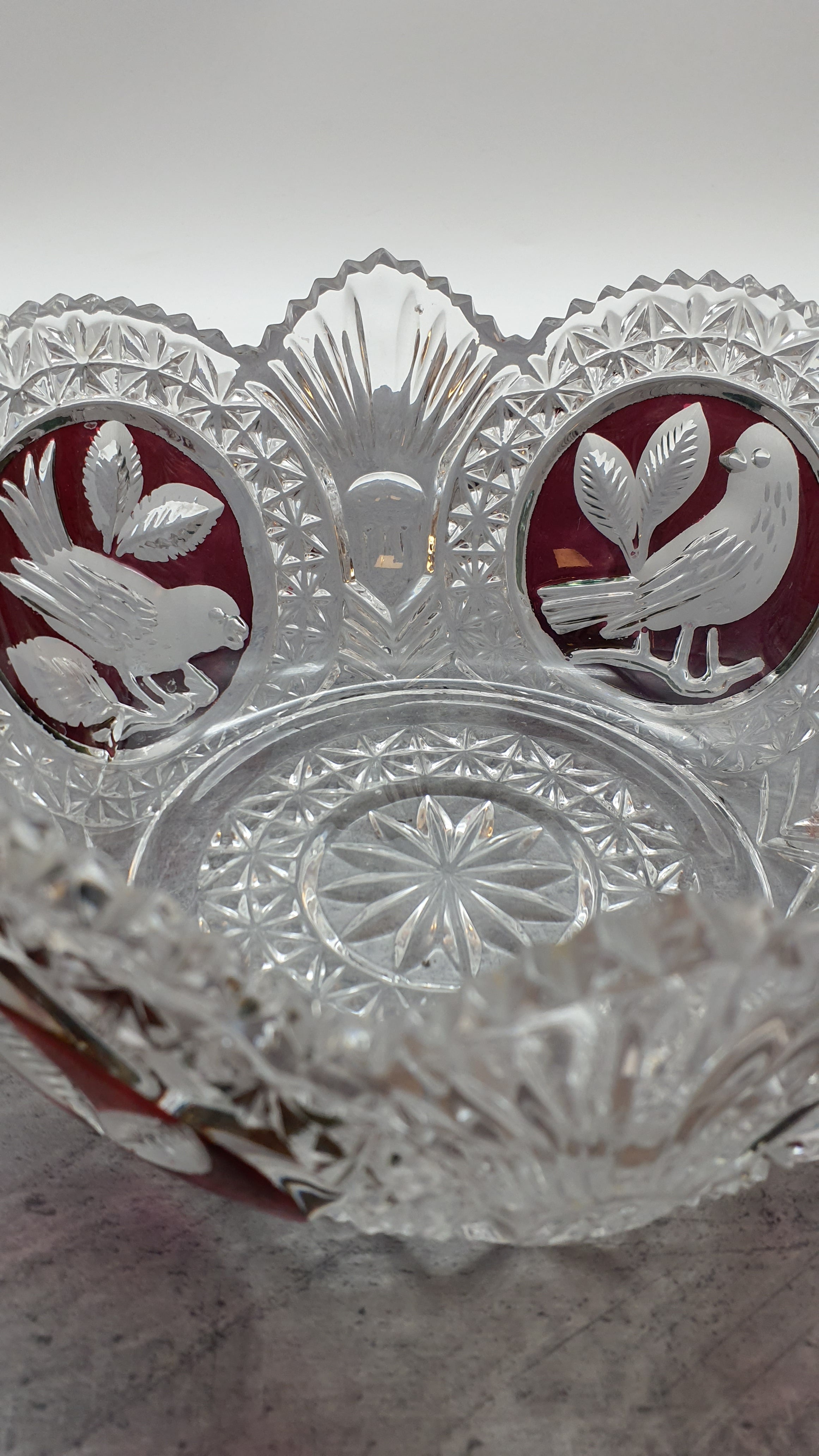 Glas Schale, Obstschale, Gebäckschale-Konfektschale, Bleikristall-Roter Vogel
