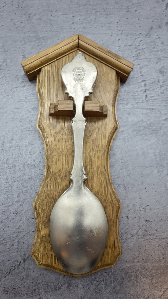 Frieling Zinn Jahreslöffel 1986 mit Holzbrett - Sammellöffel