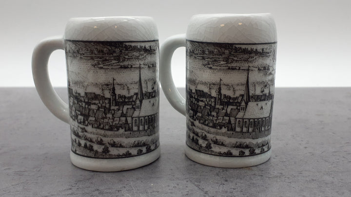 2x Porzellan Sammlertasse mit Henkel, Motiv Northeim, Altenkunstadt Germany, schwarz-weiß