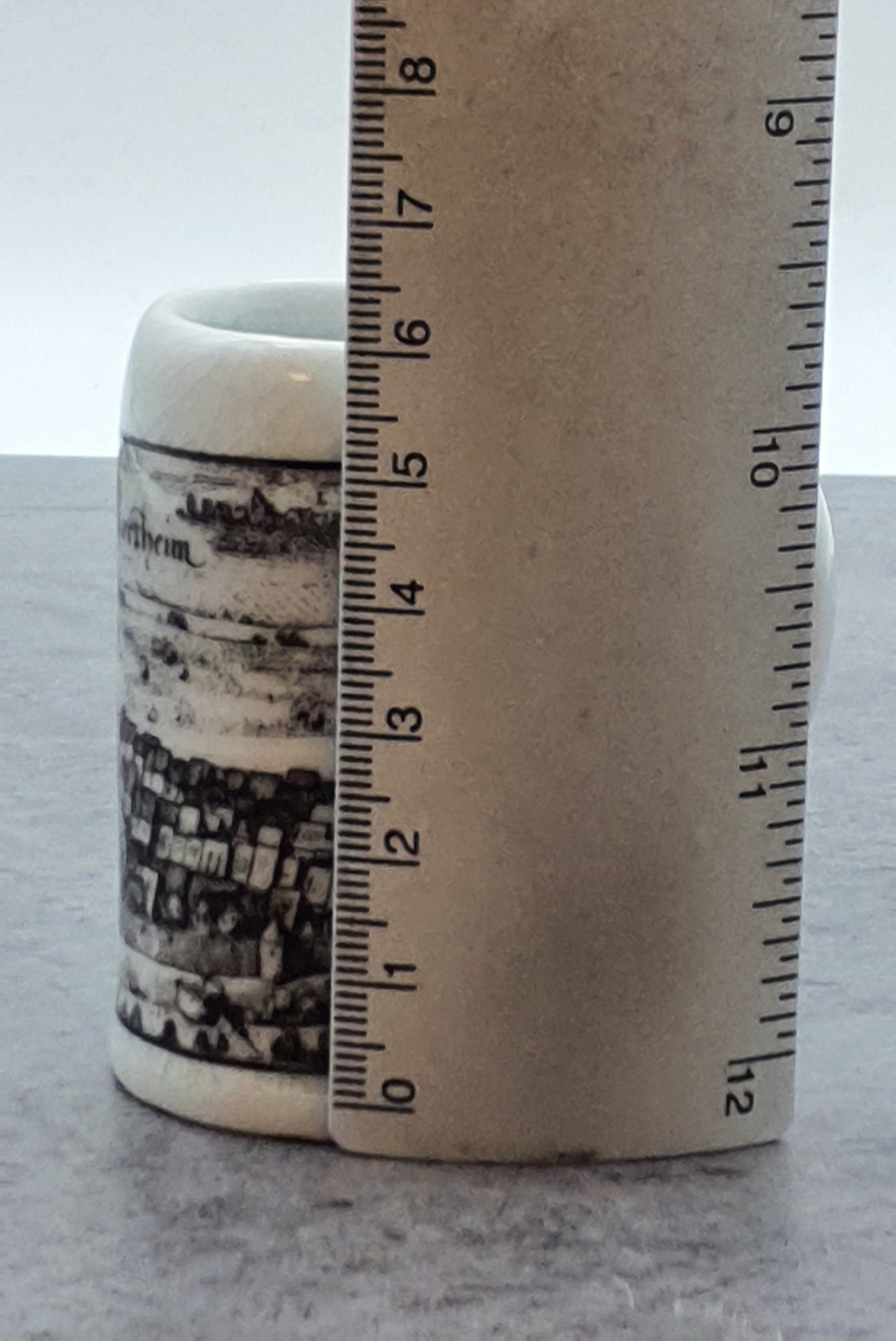 2x Porzellan Sammlertasse mit Henkel, Motiv Northeim, Altenkunstadt Germany, schwarz-weiß