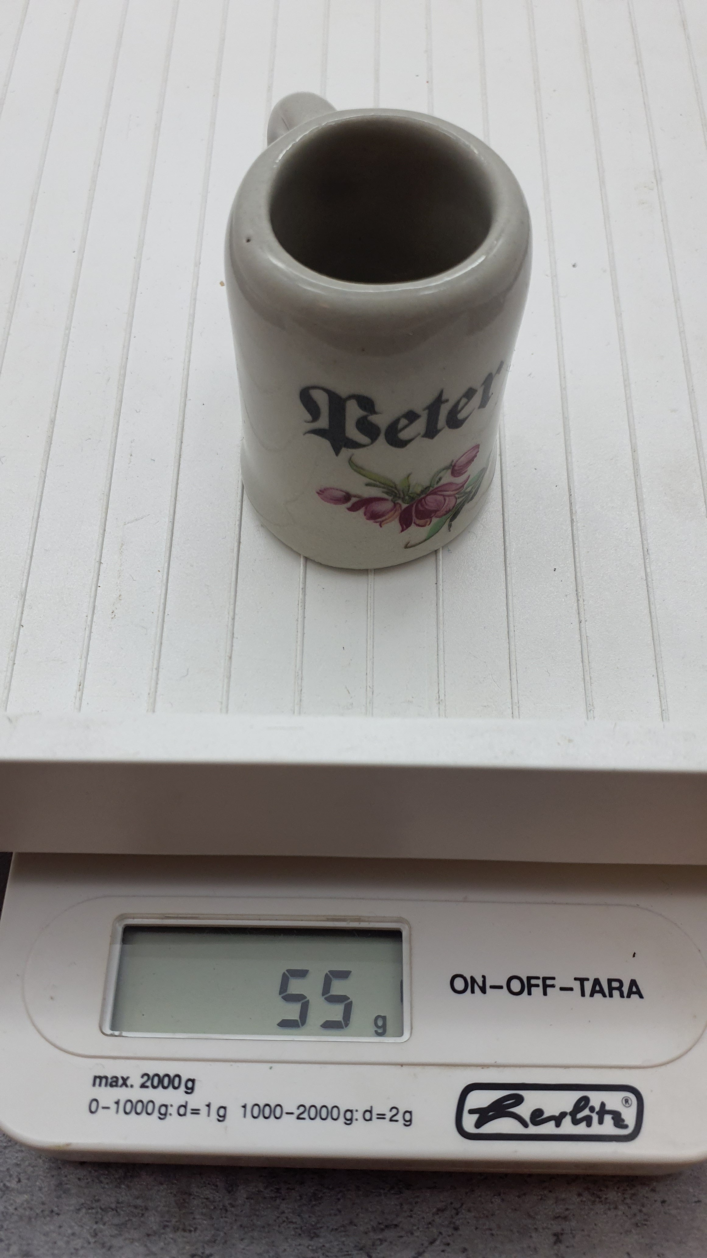 kleiner Porzellan Bierkrug, Blumenmotiv