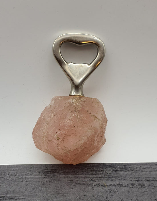 Flaschenöffner aus Rosenquarz
