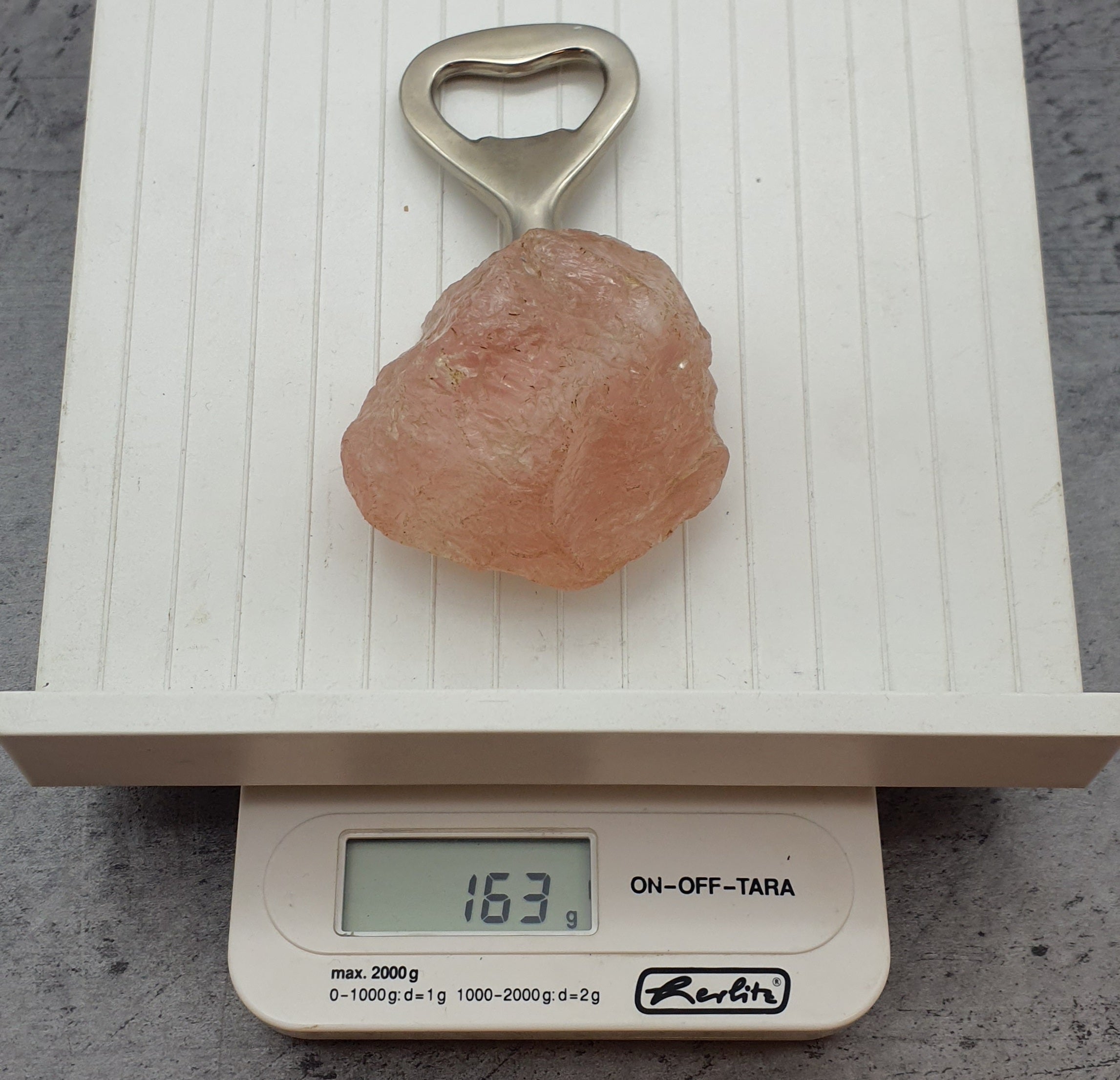 Flaschenöffner aus Rosenquarz