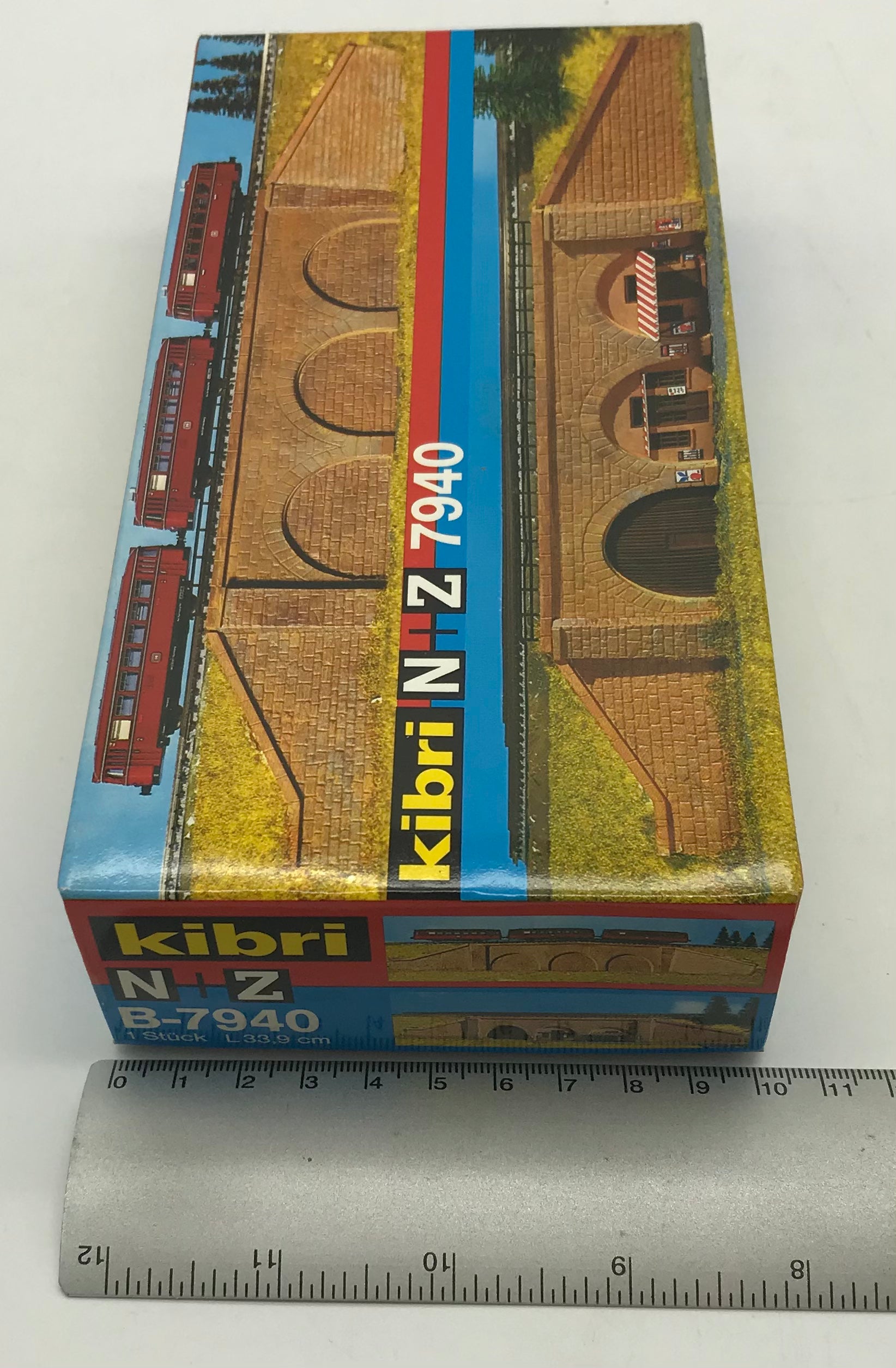 Kibri 7940 Arkadenstücke mit Flügelmauern Spur N