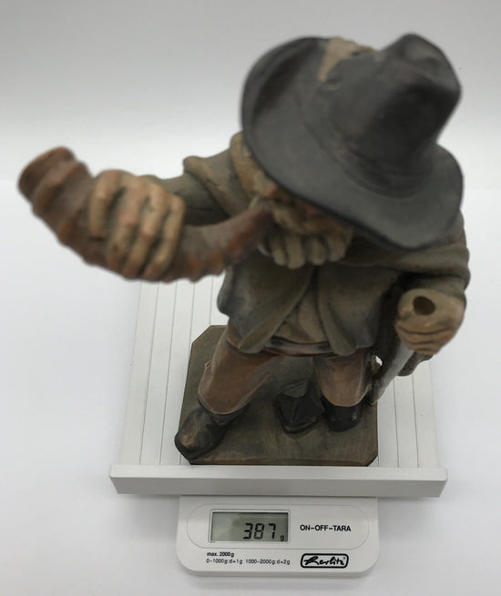 Handgeschnitzte Holzfigur Bergwanderer mit Horn, bemalt, Rothenburg, 25 cm
