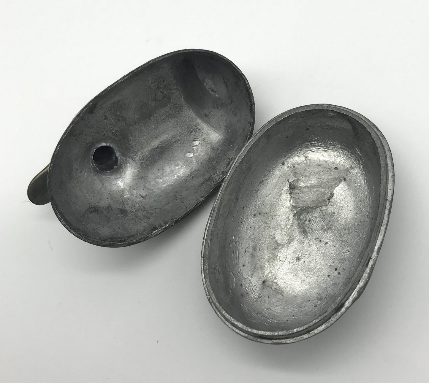 Ente Deckeldose Metall mit Messingbeschlägen, Schmuckdose