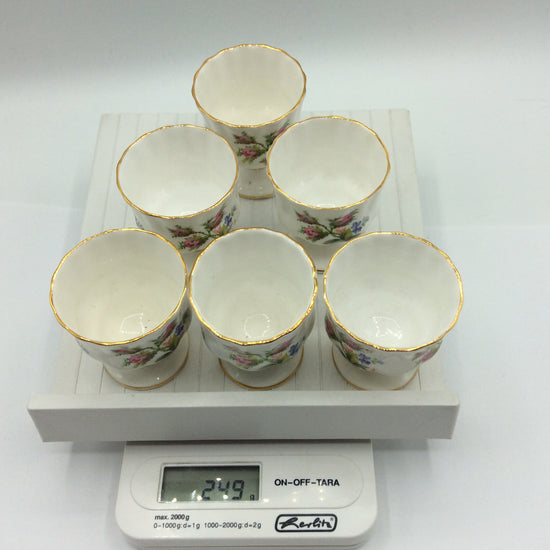 6 x Royal Albert-Porzellan-Bone China-England-Moss Rose-Eierbecher