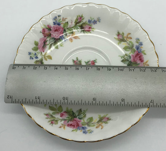 6 x Royal Albert Moss Rose Bone China Unterteller, Teeteller Blumendekor