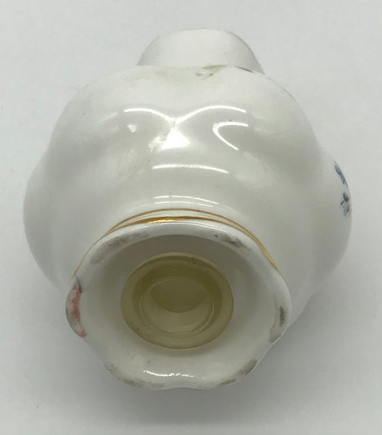 2 x Royal Albert-Porzellan-Bone China-England-Moss Rose, Pfeffer und Salz Streuer