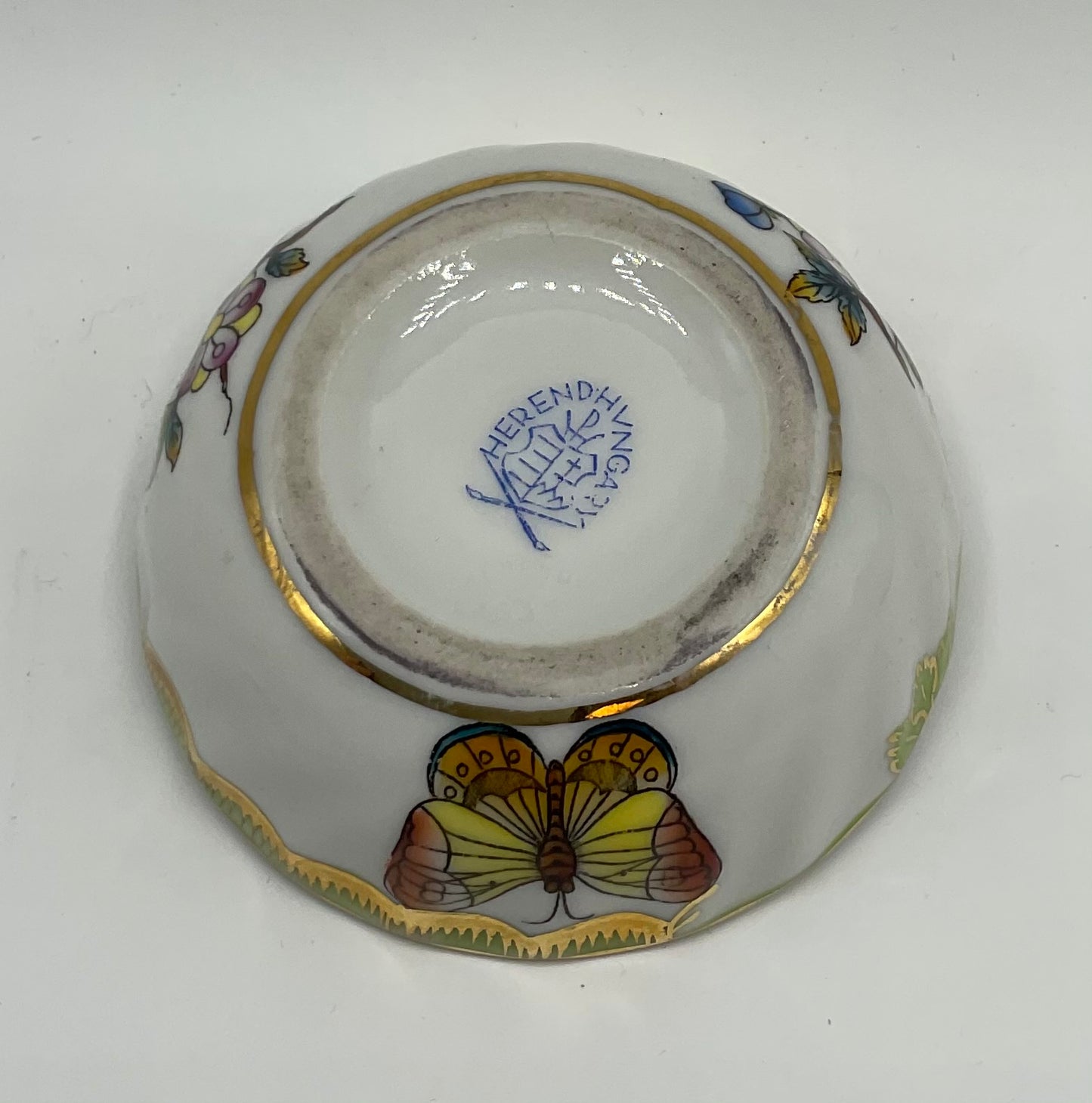HEREND Hungary - Schmuck Döschen, Schmetterlings Motiv