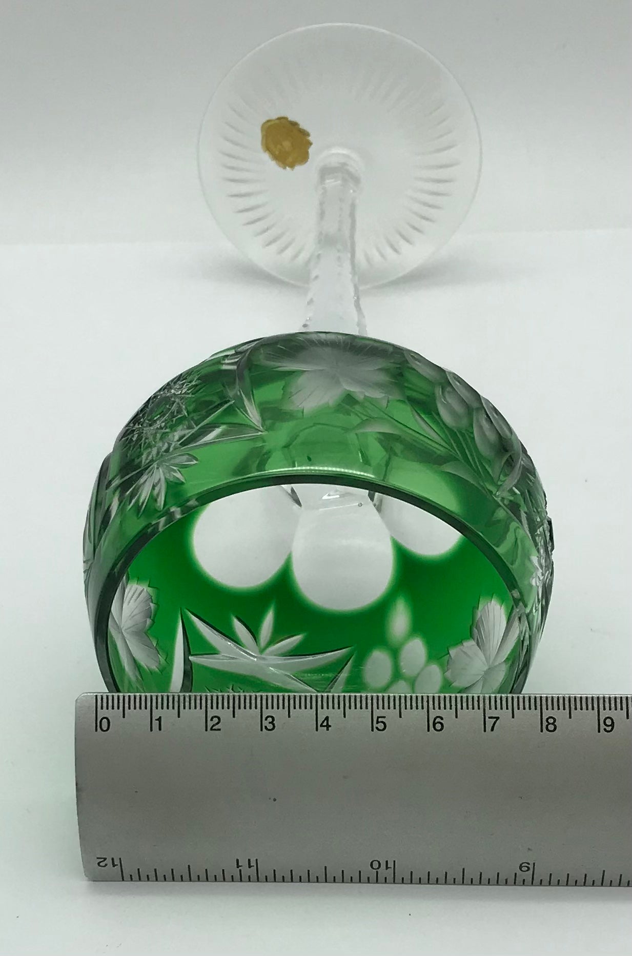 Kristall Weinglas Römer dunkelgrün handgeschliffen, Echt Bleikristall