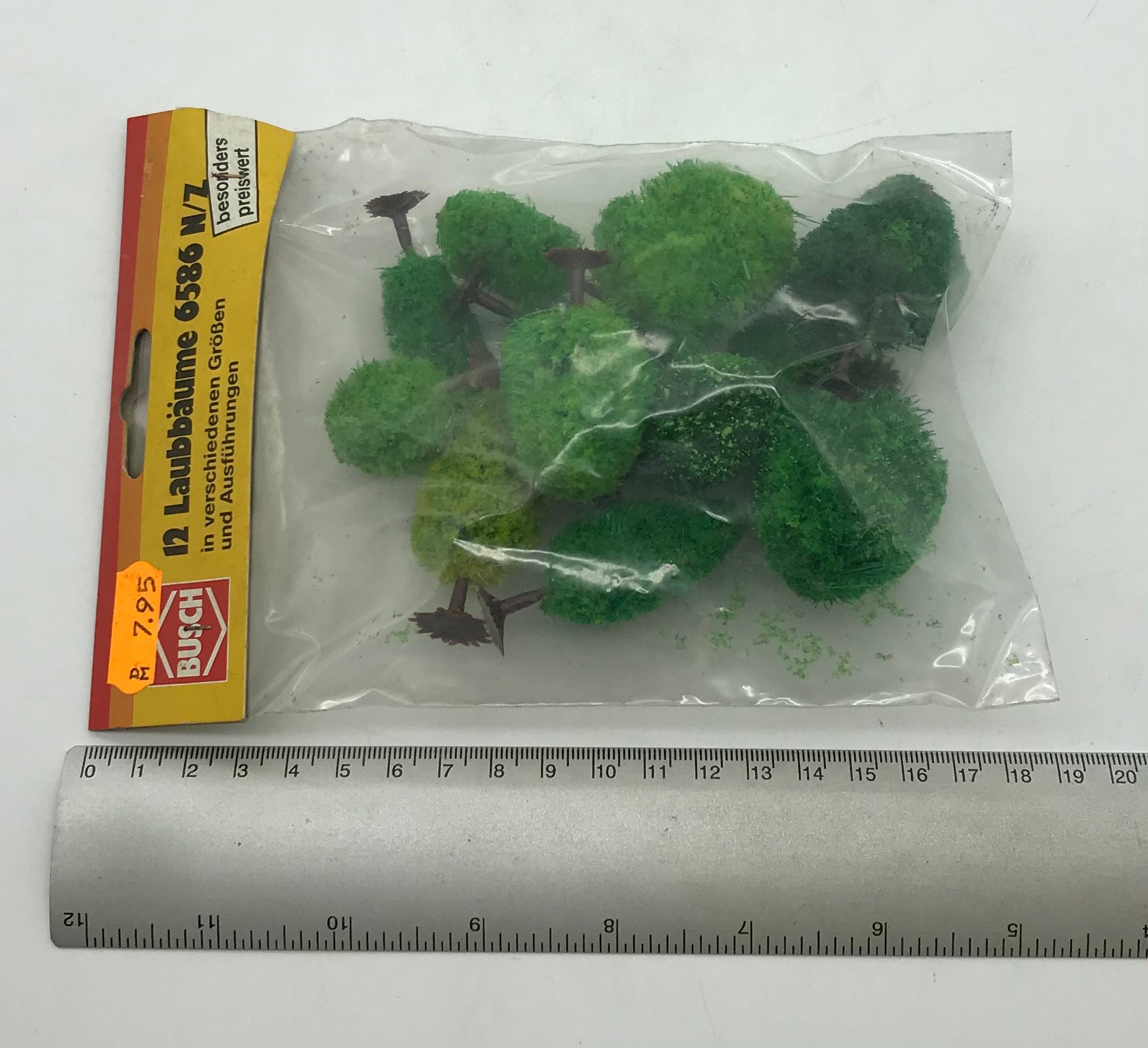 Busch 6586 12 Laubbäume, Spur N/Z