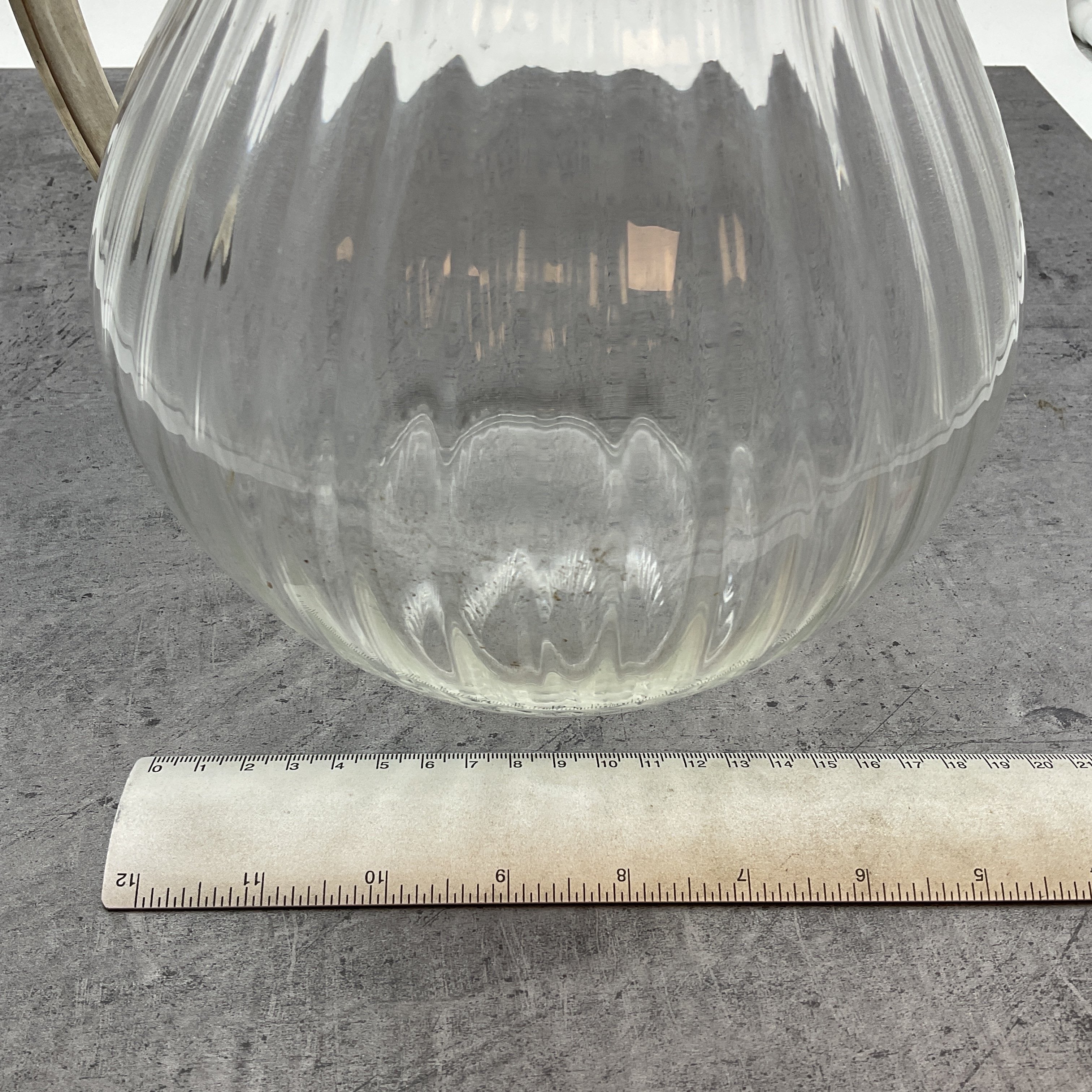 große bauchige Glas Karaffe mit klapp Deckel