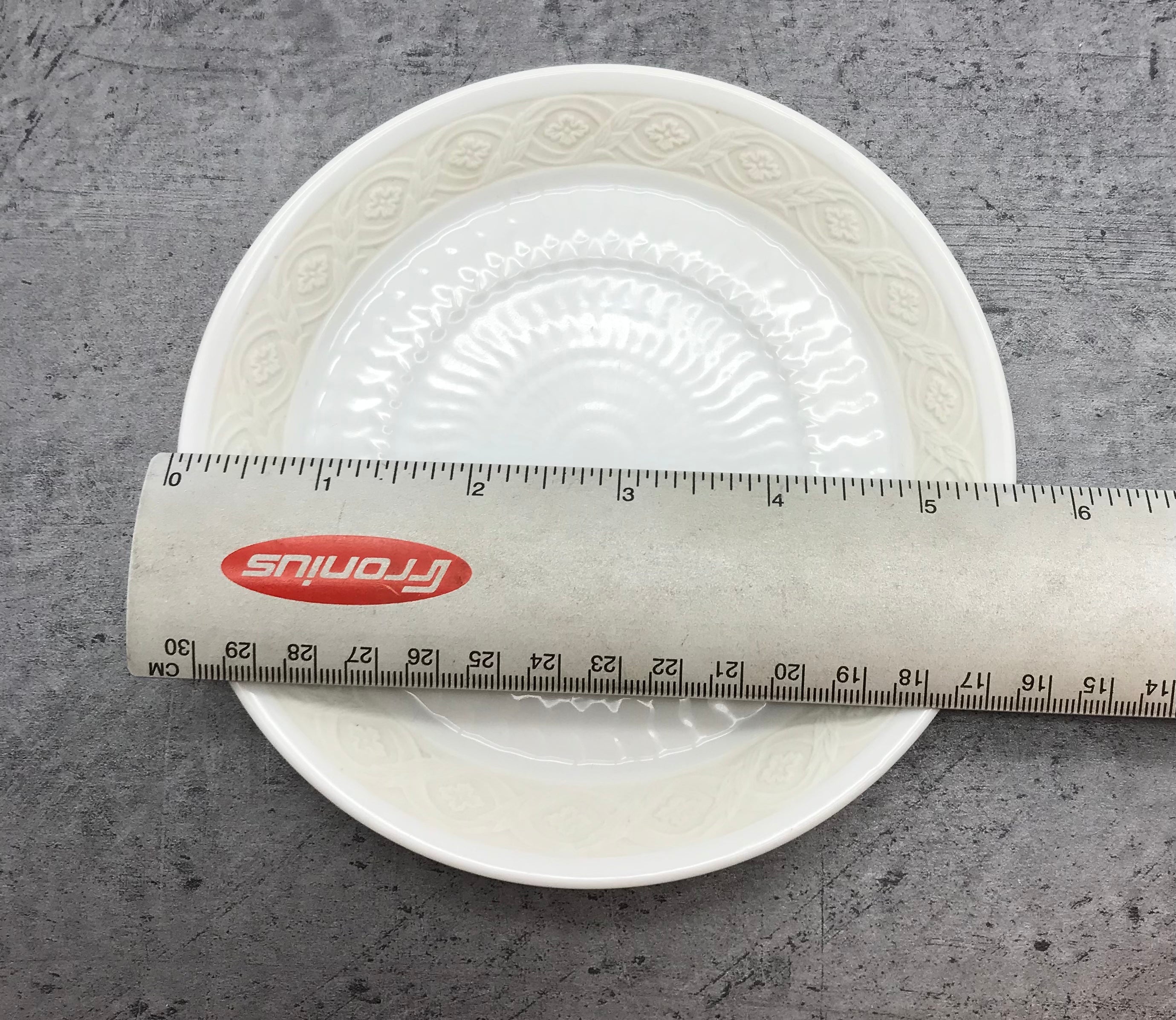 Sammelteller, Unterteller von Royal Copenhagen, Weiß