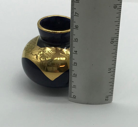 Kleine Vase Dunkelblau Gold Blumen Dekor