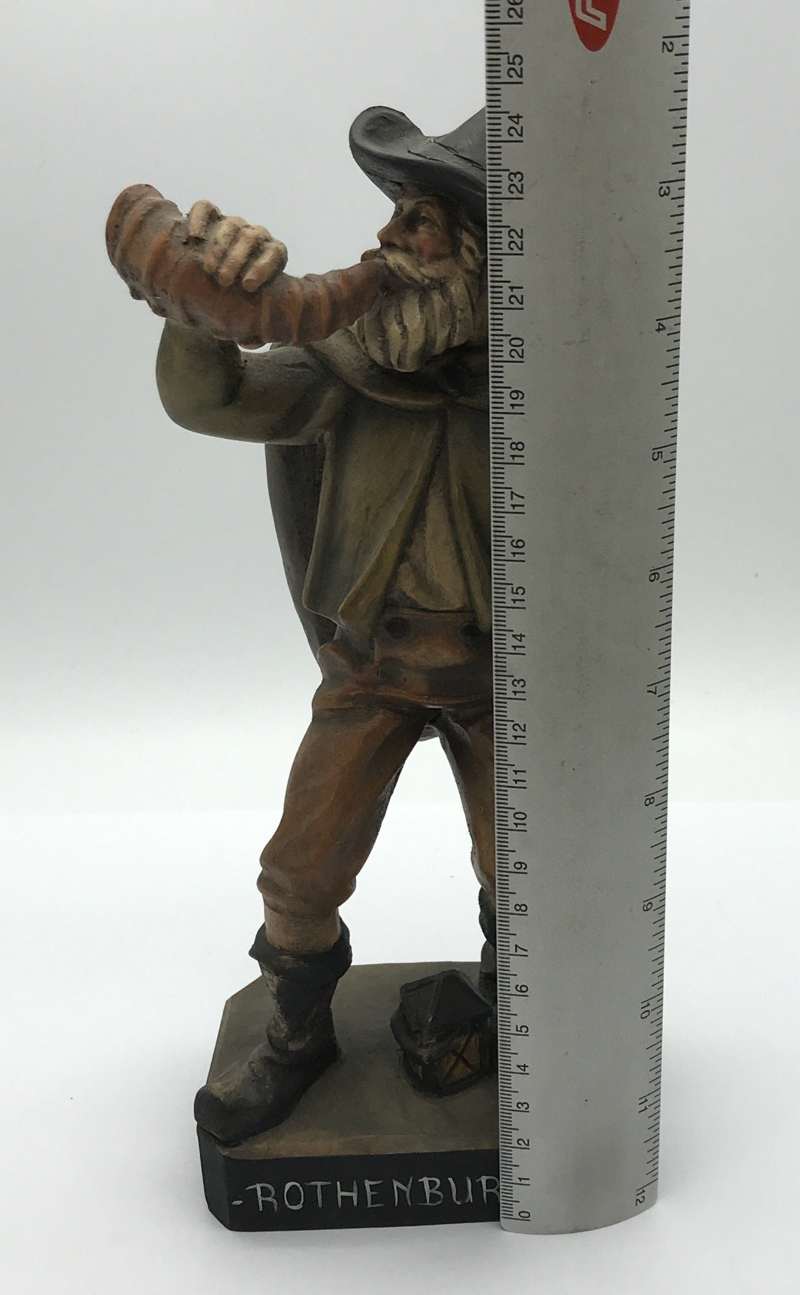 Handgeschnitzte Holzfigur Bergwanderer mit Horn, bemalt, Rothenburg, 25 cm