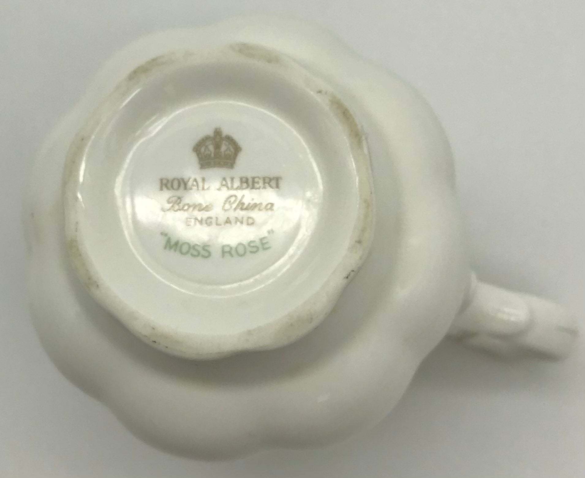 2 x  Royal Albert-Porzellan-Bone China-England-Moss Rose, Milchkännchen