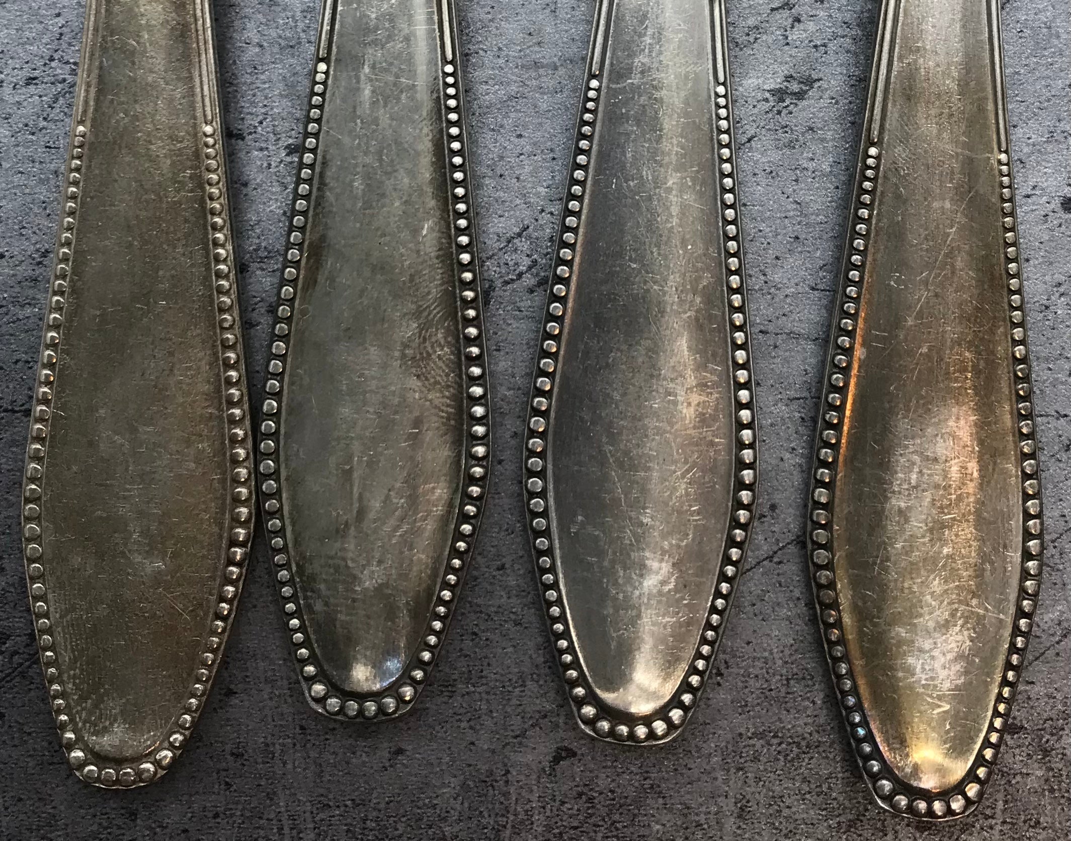 Besteck, Gabeln, 4 Stk. 60er versilbert