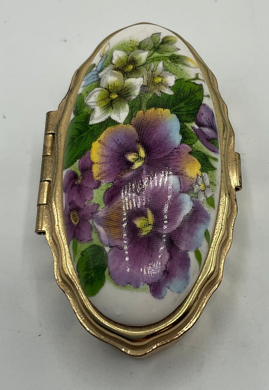 Pillendose, Goldfarbend mit zwei Fächern, und Spiegel, Pillen  Box