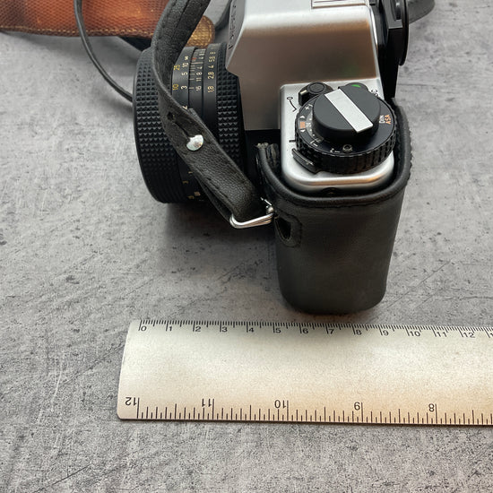 ROLLEIFLEX SL35 mit Rollei-HTF Planar 1.8/50, 1224335 mit Etui