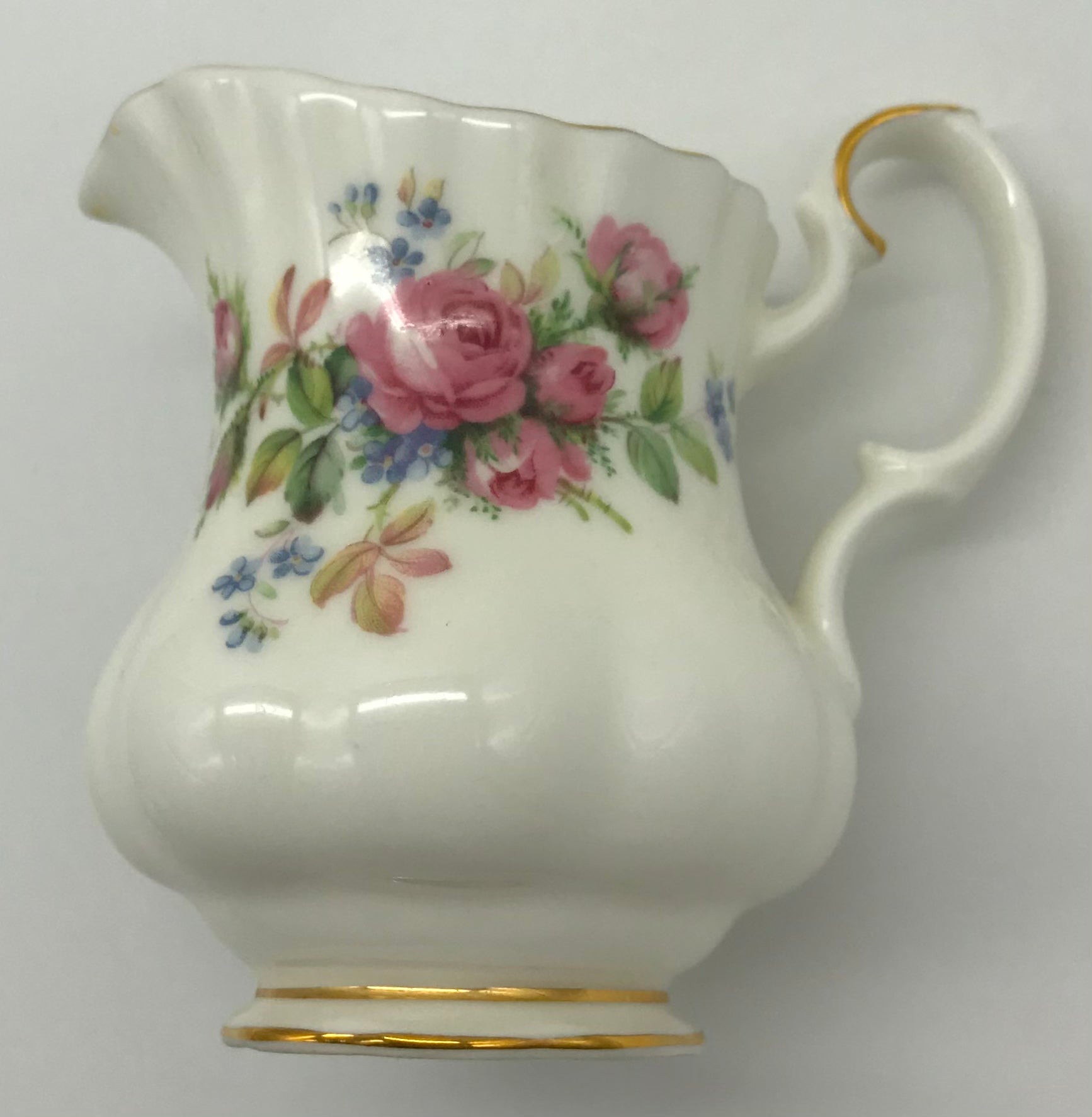 2 x  Royal Albert-Porzellan-Bone China-England-Moss Rose, Milchkännchen