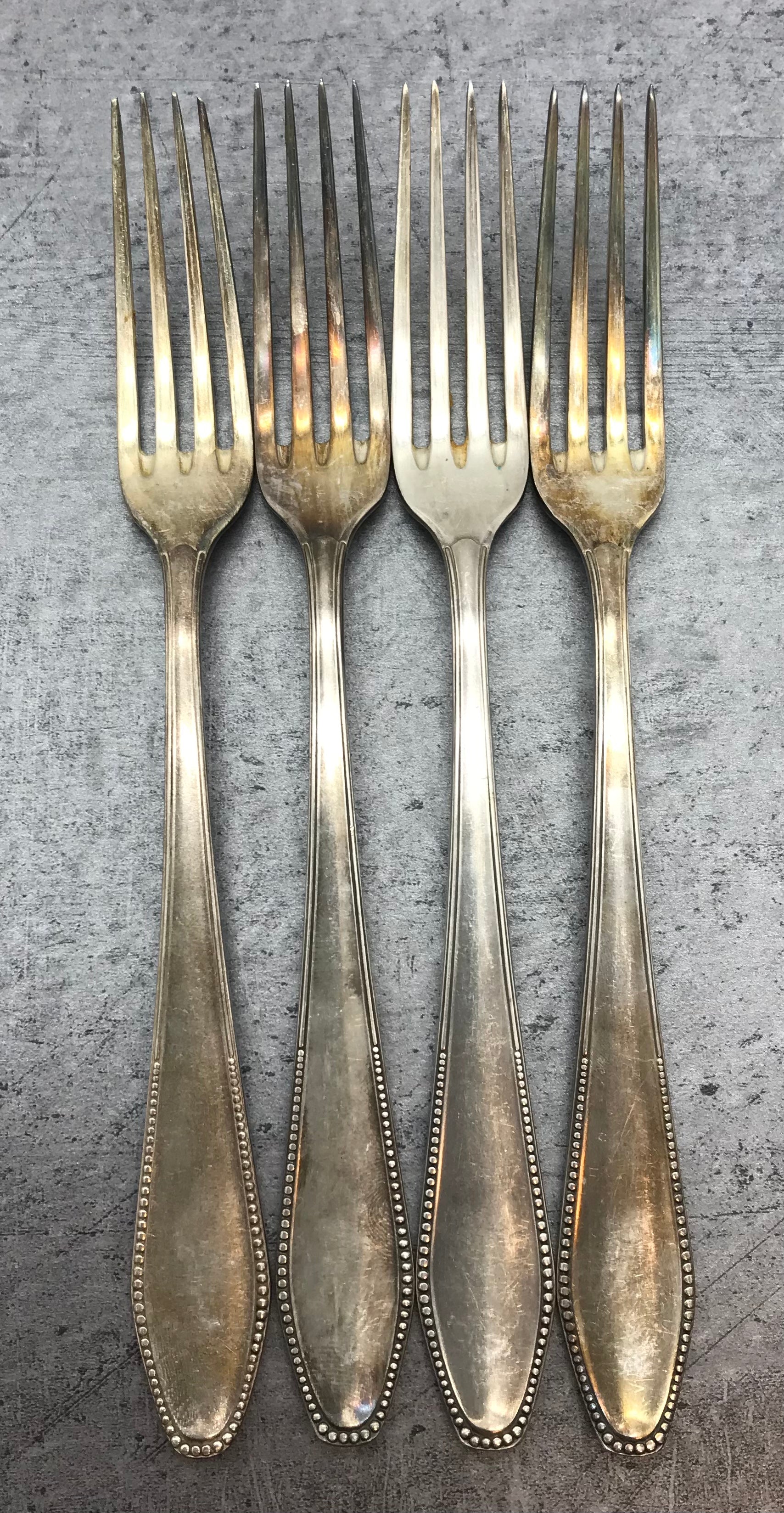 Besteck, Gabeln, 4 Stk. 60er versilbert