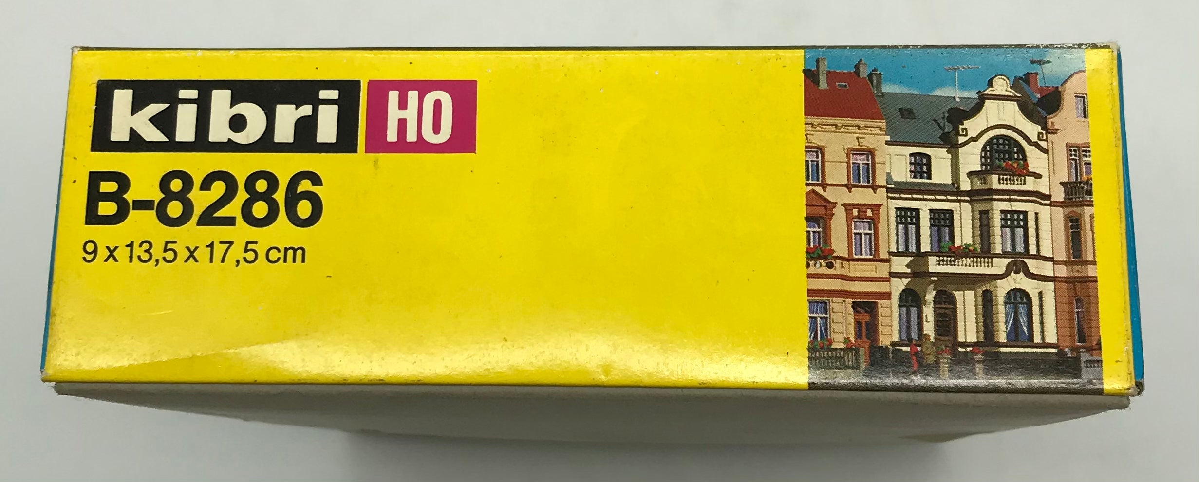 Kibri 8286 Gebäudebausatz Bürgerhaus mit Atelier Spur H0