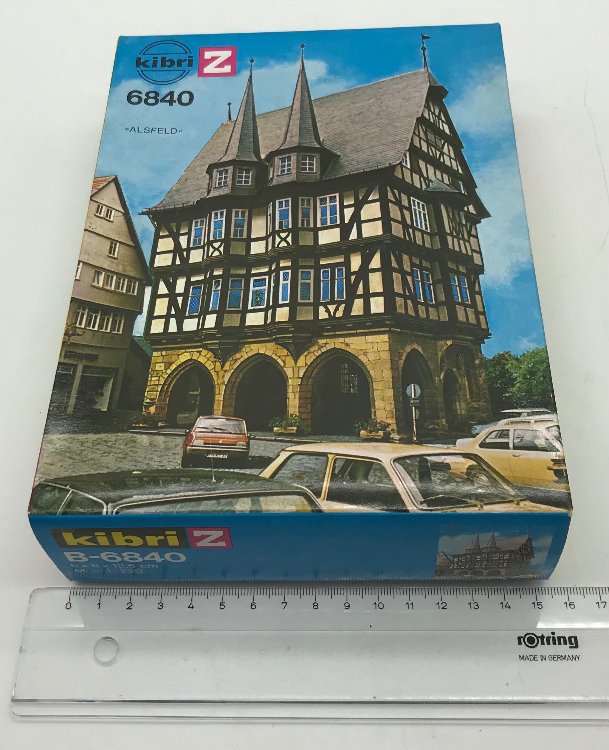 Kibri Z, B-6840 H0 Rathaus "Alsfeld"- Bausatz