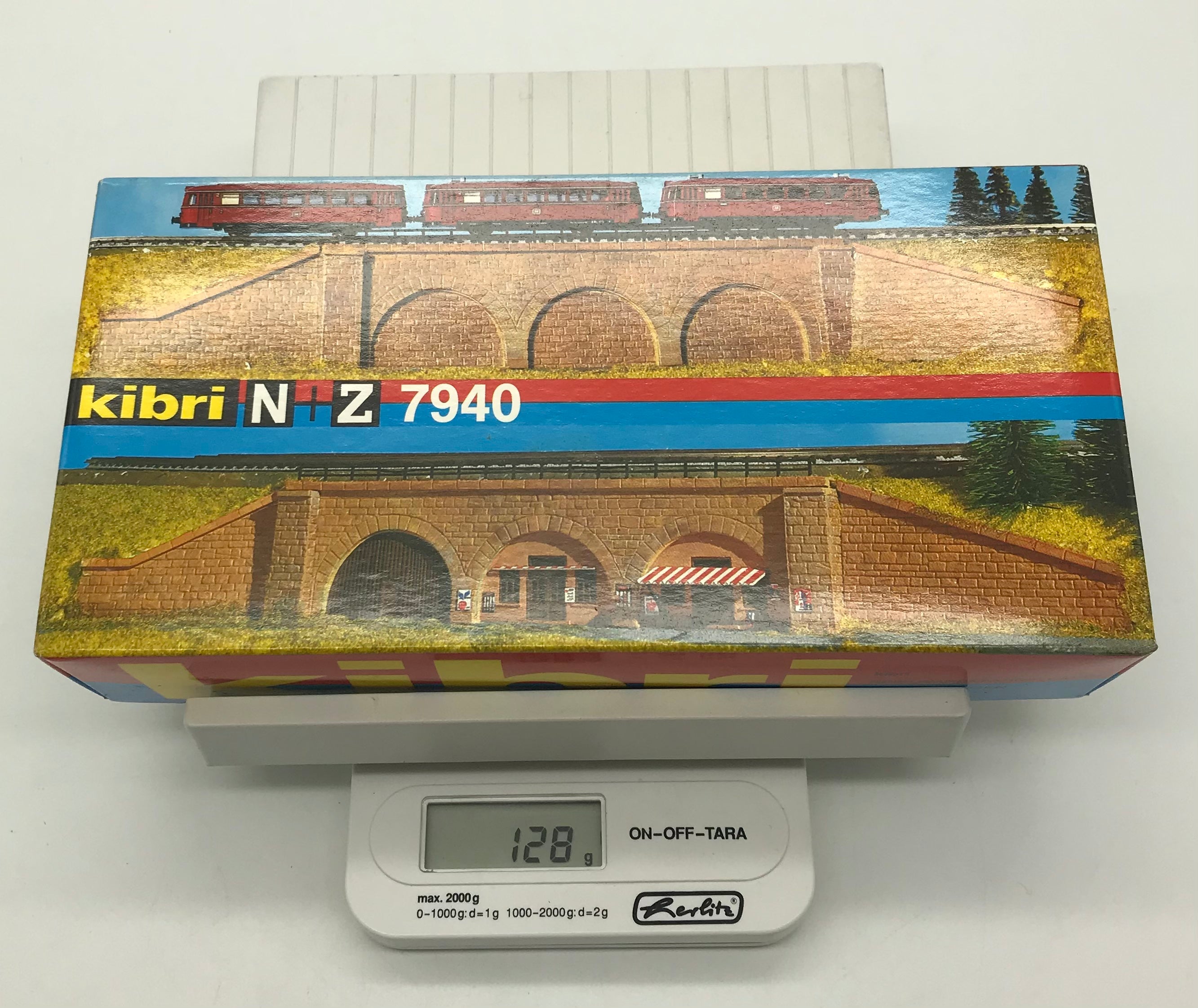 Kibri 7940 Arkadenstücke mit Flügelmauern Spur N