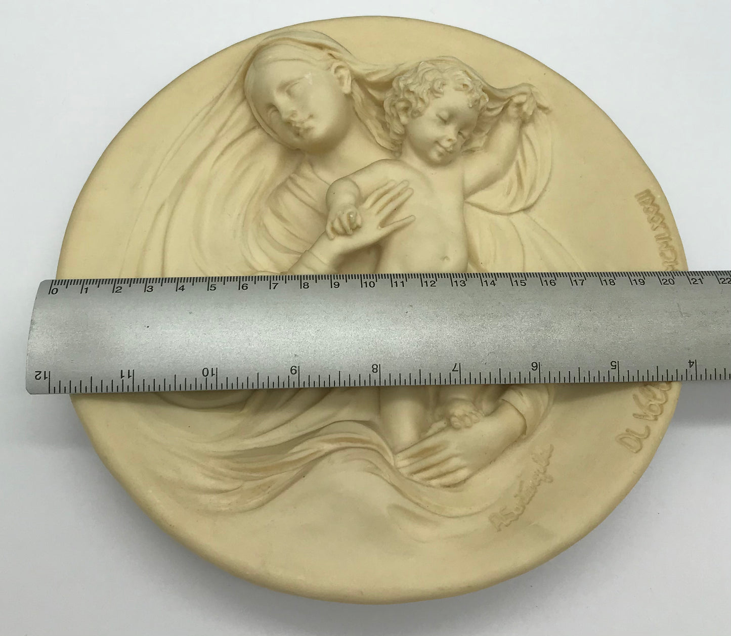 Madonna Modesta, Ital. Wand Teller, Reliefteller, Elfenbeinfarben, A. Santangela