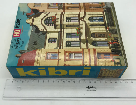 Kibri 8286 Gebäudebausatz Bürgerhaus mit Atelier Spur H0