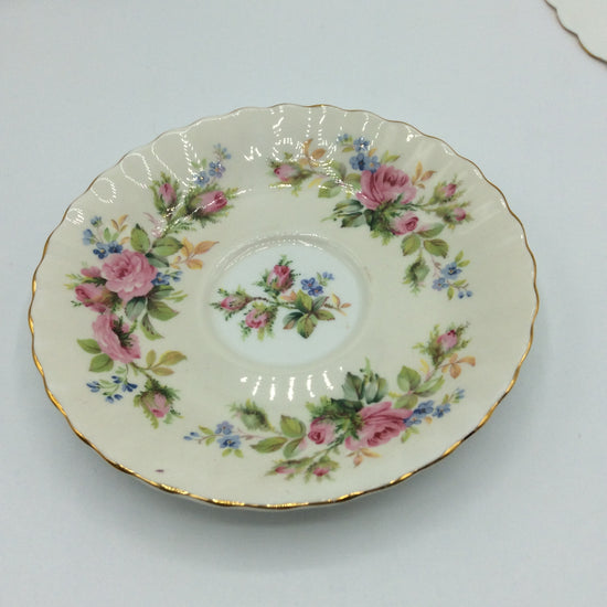 Royal Albert MOSS ROSE Kaffeegedeck 3tlg. Sammeltasse Bone China England