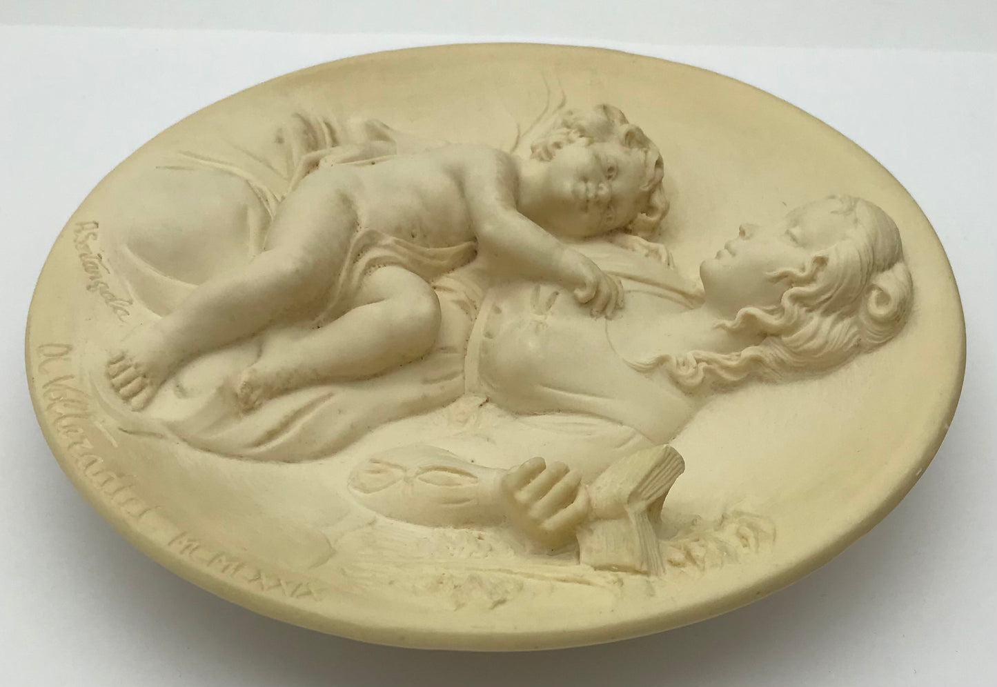 Madonna Serena, Ital. Wand Teller, Reliefteller, Elfenbeinfarben, A. Santangela