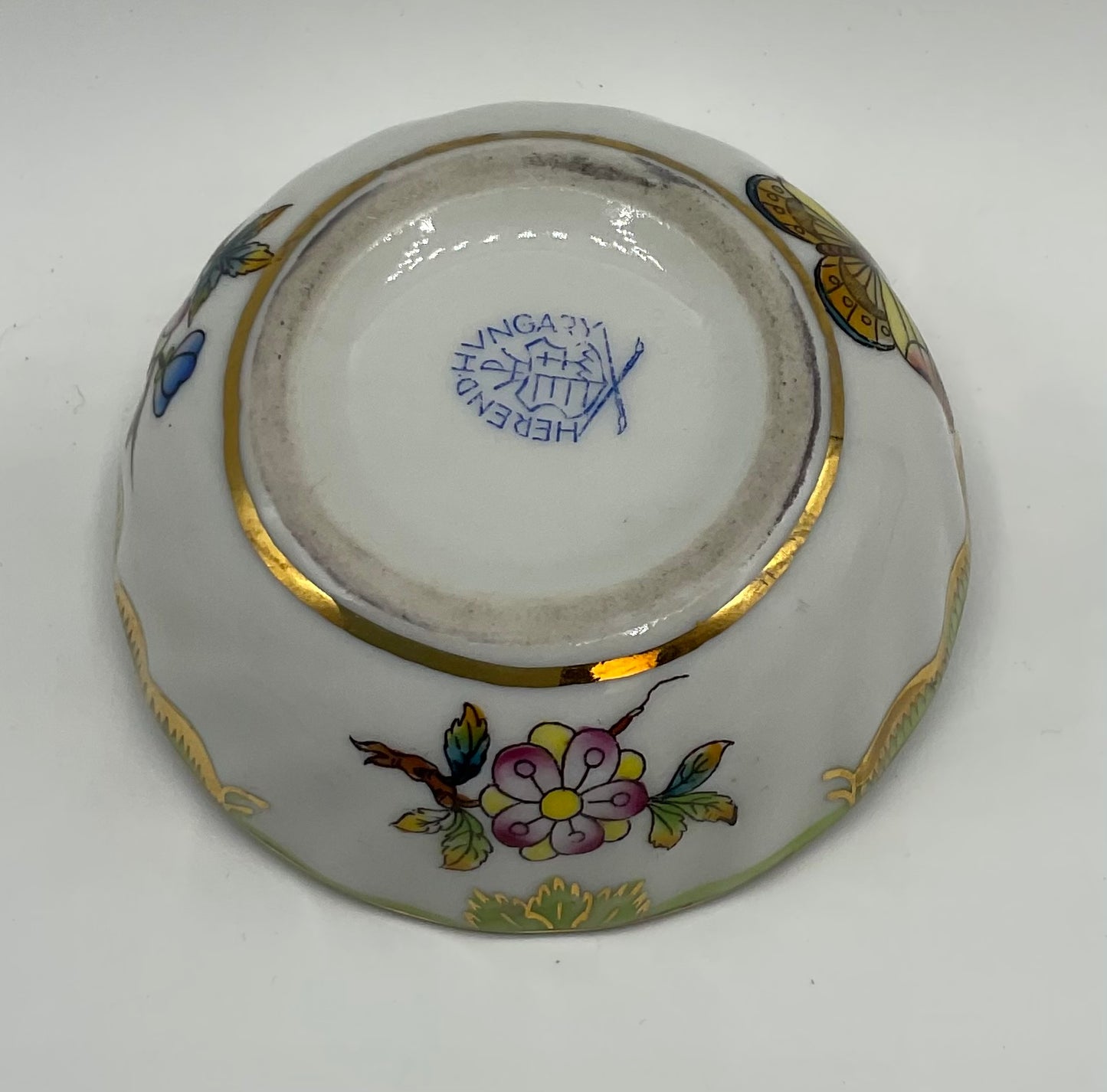 HEREND Hungary - Schmuck Döschen, Schmetterlings Motiv