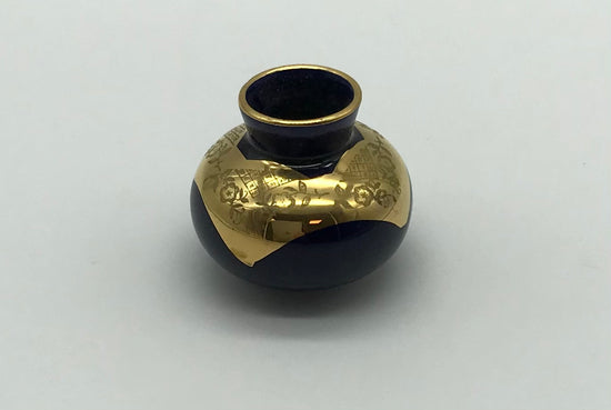 Kleine Vase Dunkelblau Gold Blumen Dekor