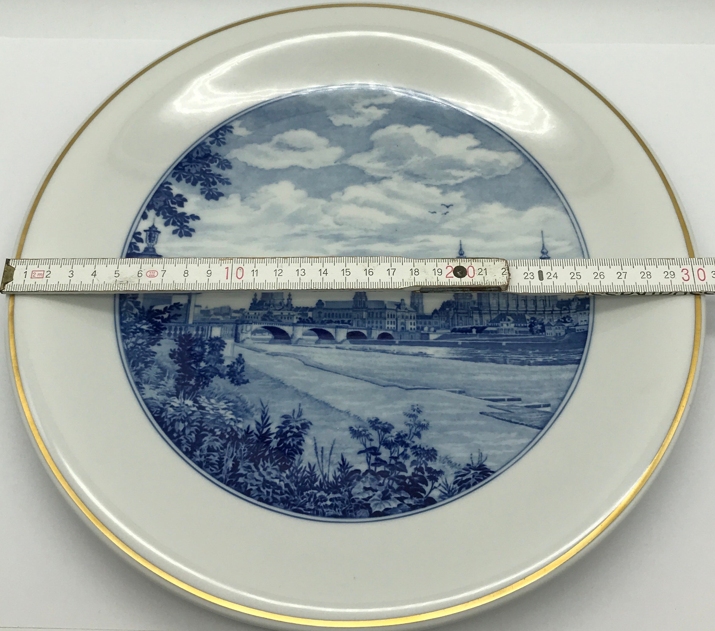 Meissen Wandteller Wall Plate Städteteller Dresden Stadtansicht Elbe Goldrand