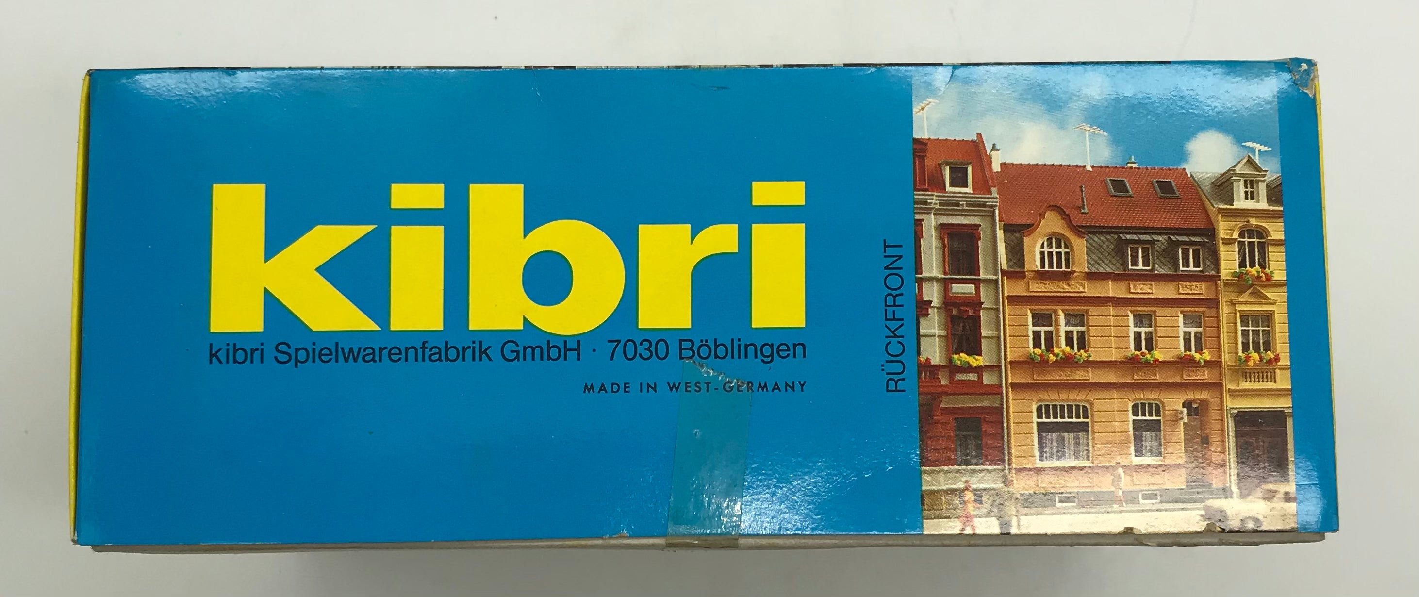 Kibri 8282 H0 Bürgerhaus mit Erker, Stadthaus mit Preiser,