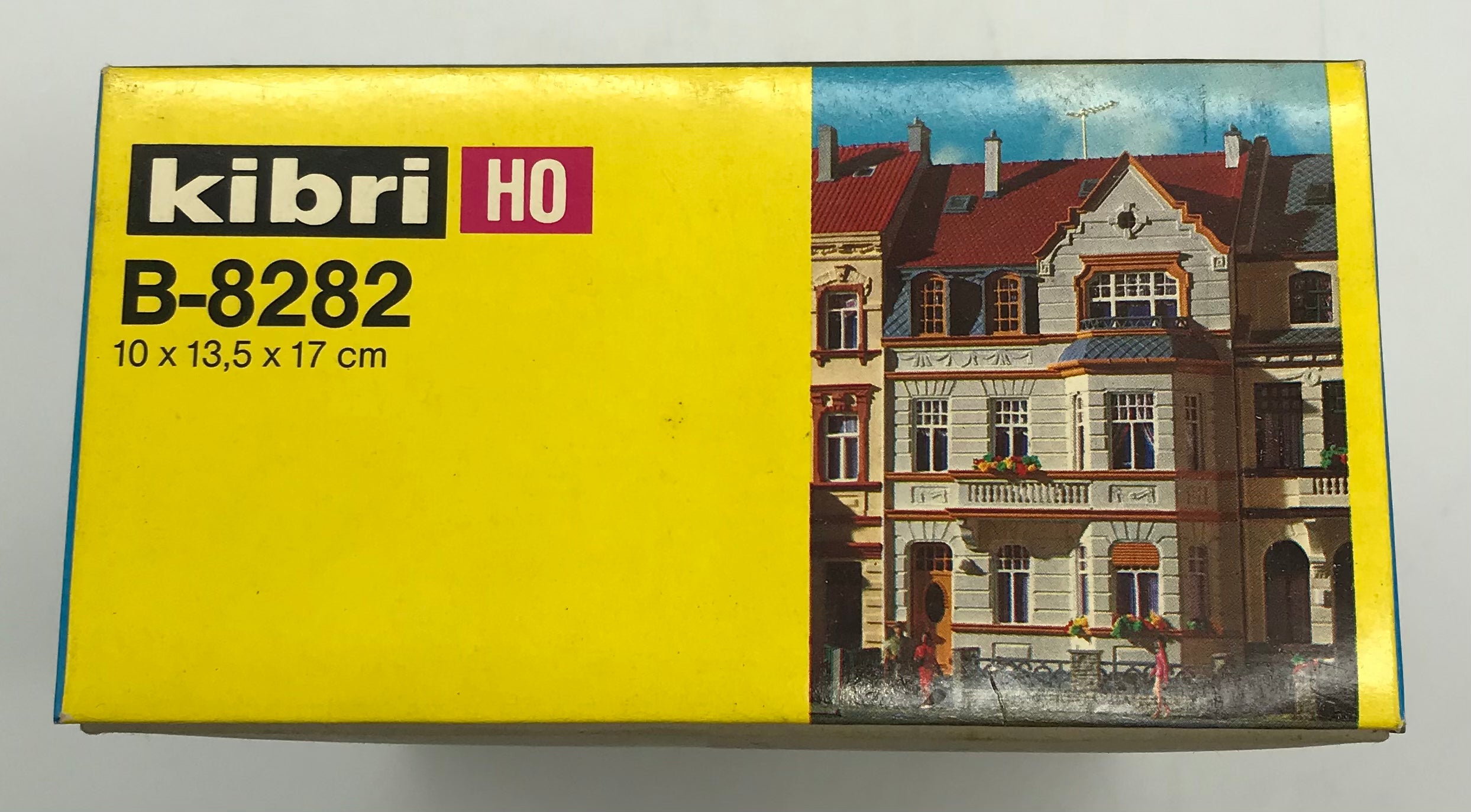 Kibri 8282 H0 Bürgerhaus mit Erker, Stadthaus mit Preiser,