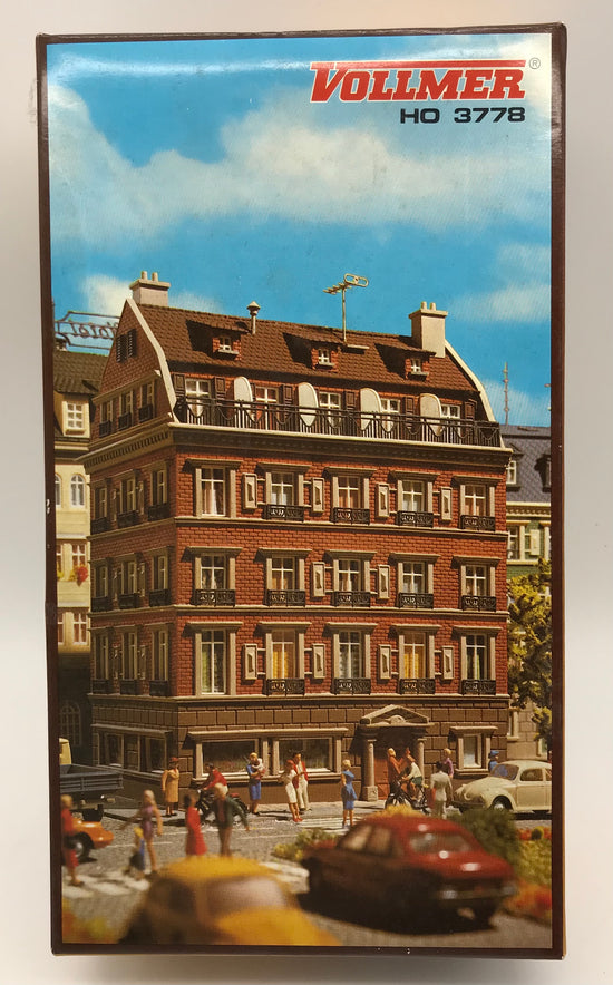 Vollmer 3778 Bausatz Stadthaus mit Dachterrasse Spur H0