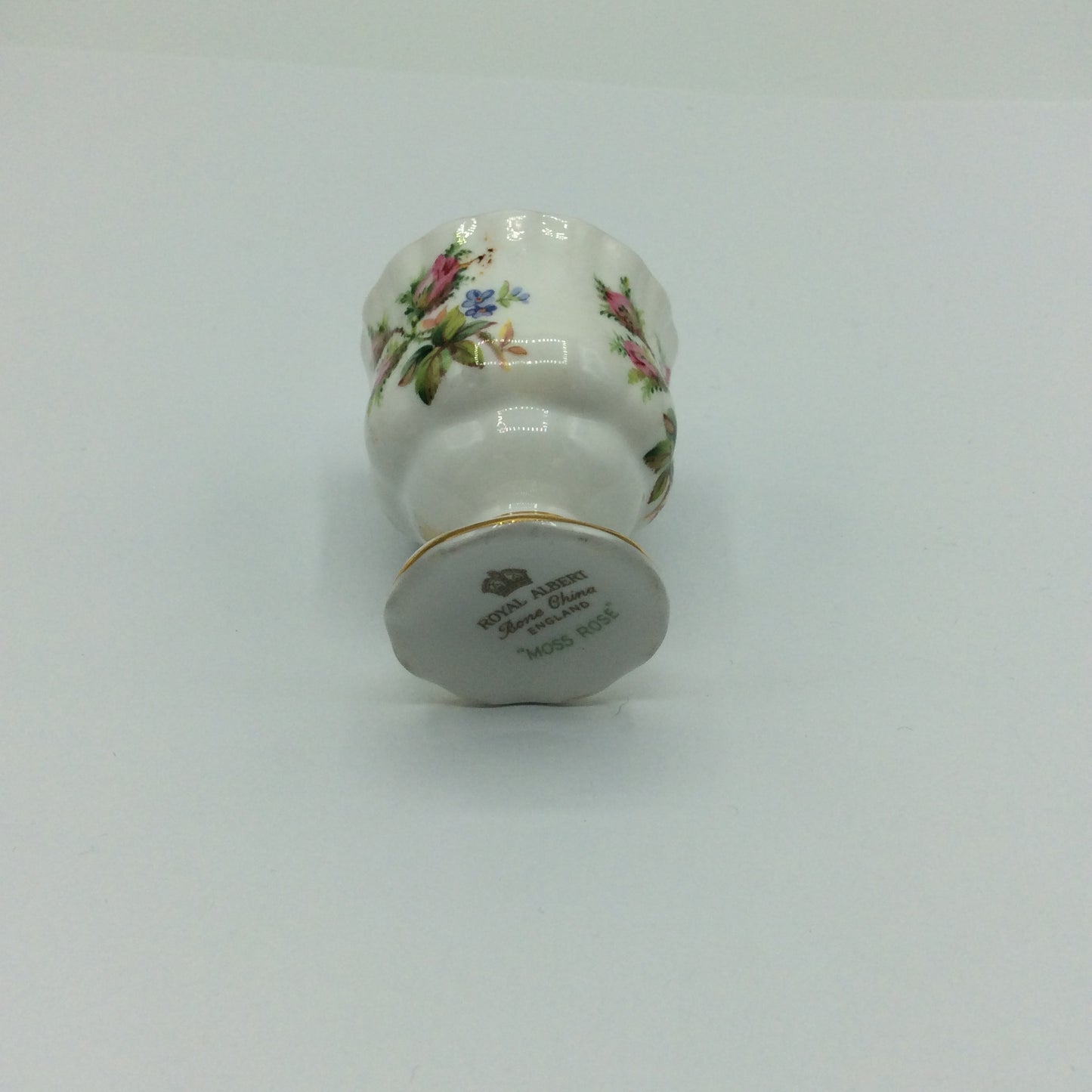 6 x Royal Albert-Porzellan-Bone China-England-Moss Rose-Eierbecher