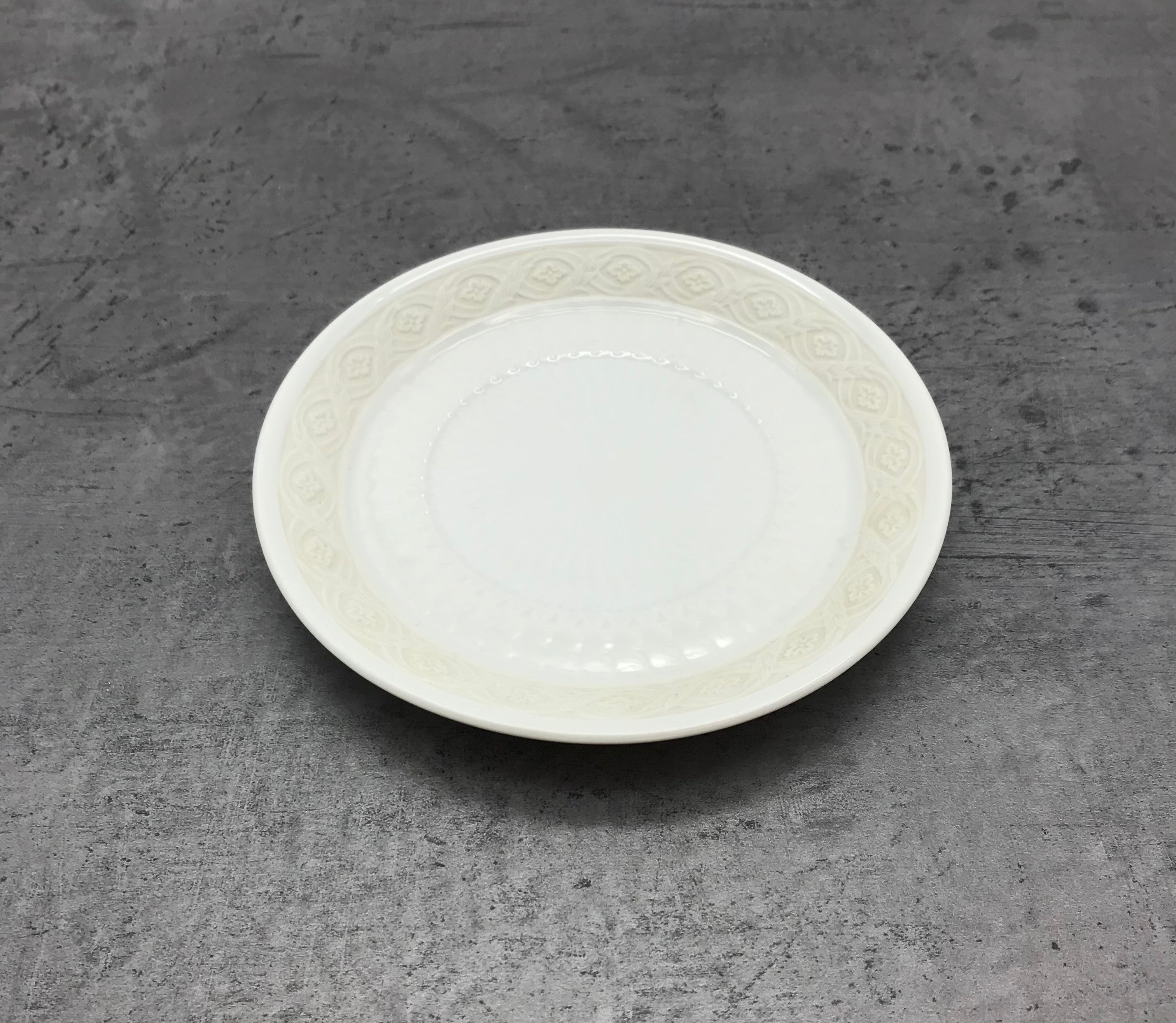 Sammelteller, Unterteller von Royal Copenhagen, Weiß