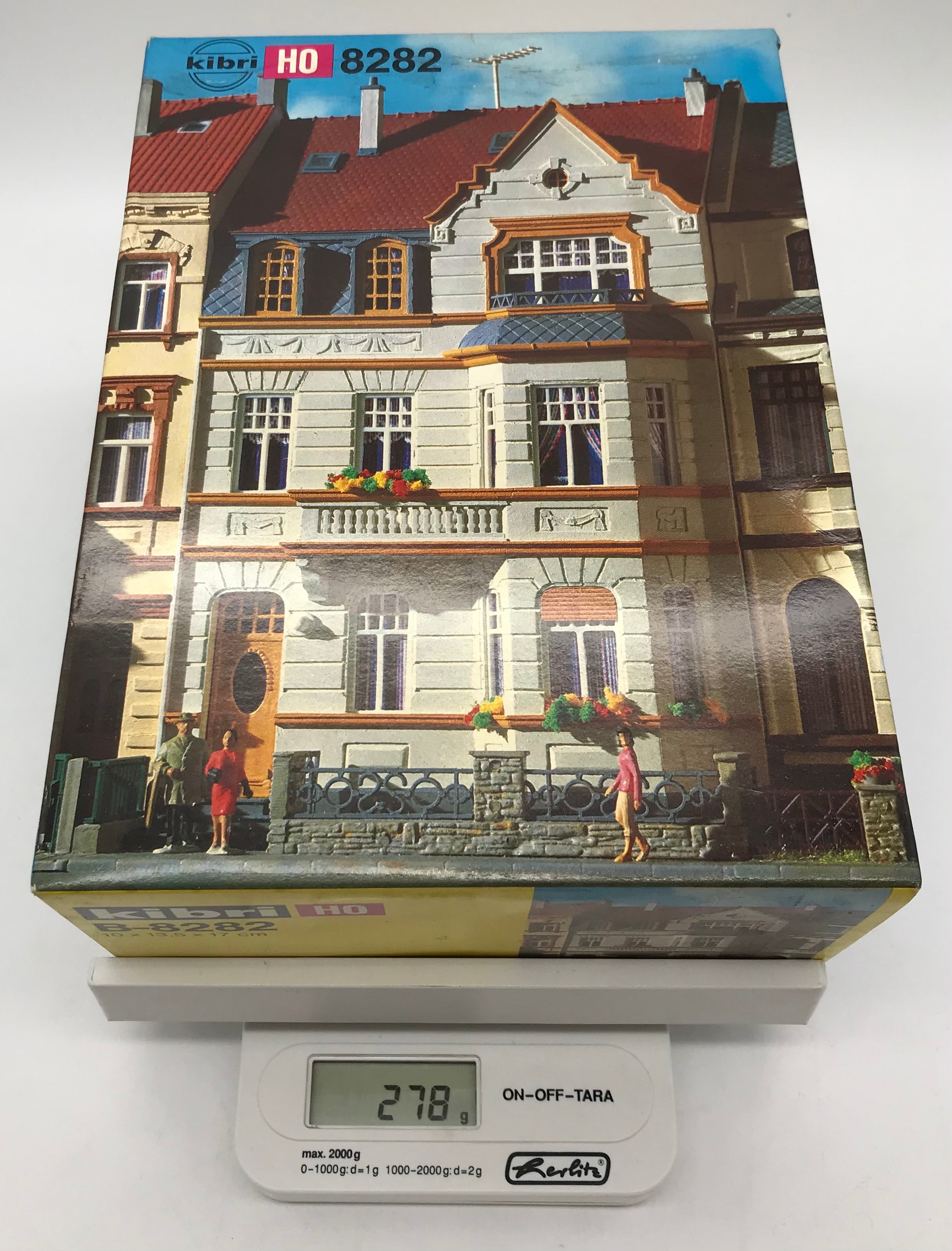 Kibri 8282 H0 Bürgerhaus mit Erker, Stadthaus mit Preiser,