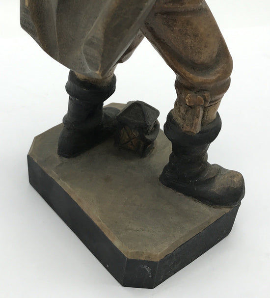 Handgeschnitzte Holzfigur Bergwanderer mit Horn, bemalt, Rothenburg, 25 cm