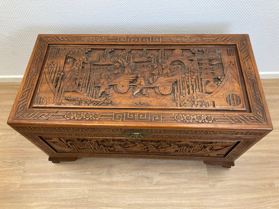 Truhe Holz China Schnitzkunst Mittelgroß(631-190)