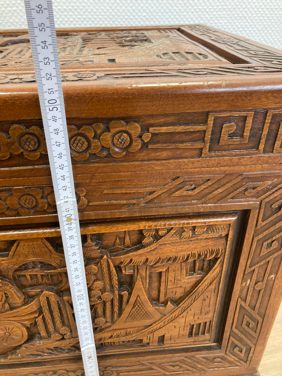 Truhe Holz China Schnitzkunst Mittelgroß(631-190)