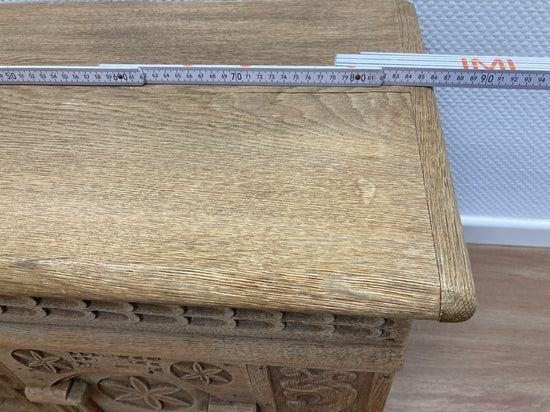 Truhe Eichenholz, Antik, Schnitzereien