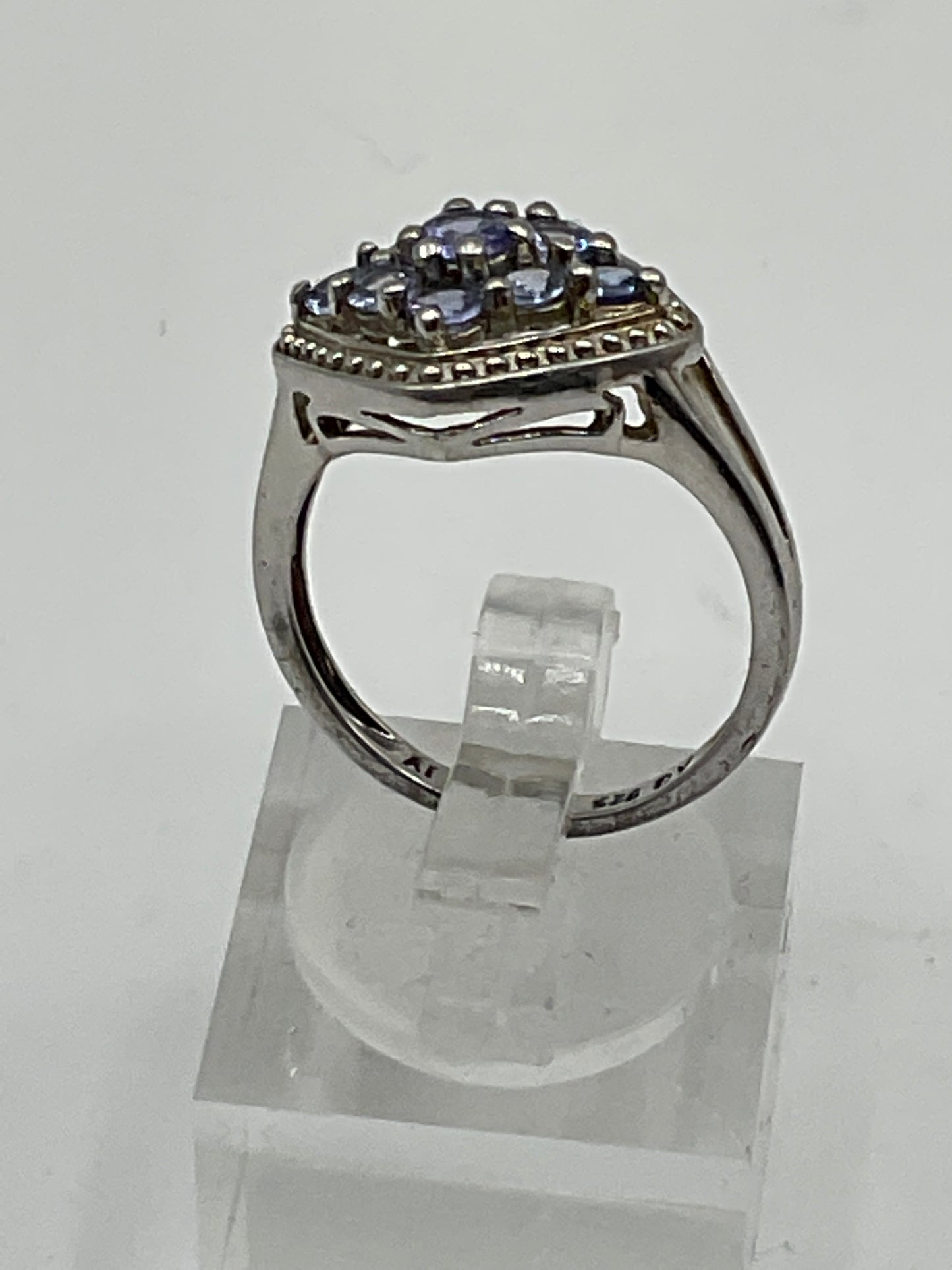 Damenring 925 er Silber mit Ziersteinen
